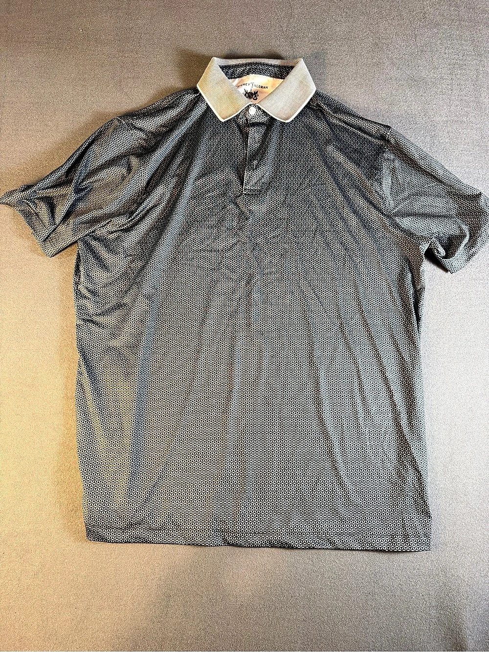 Hickey Freeman Golf Polo Men's Geometric Polo Black & White Size Large Like New